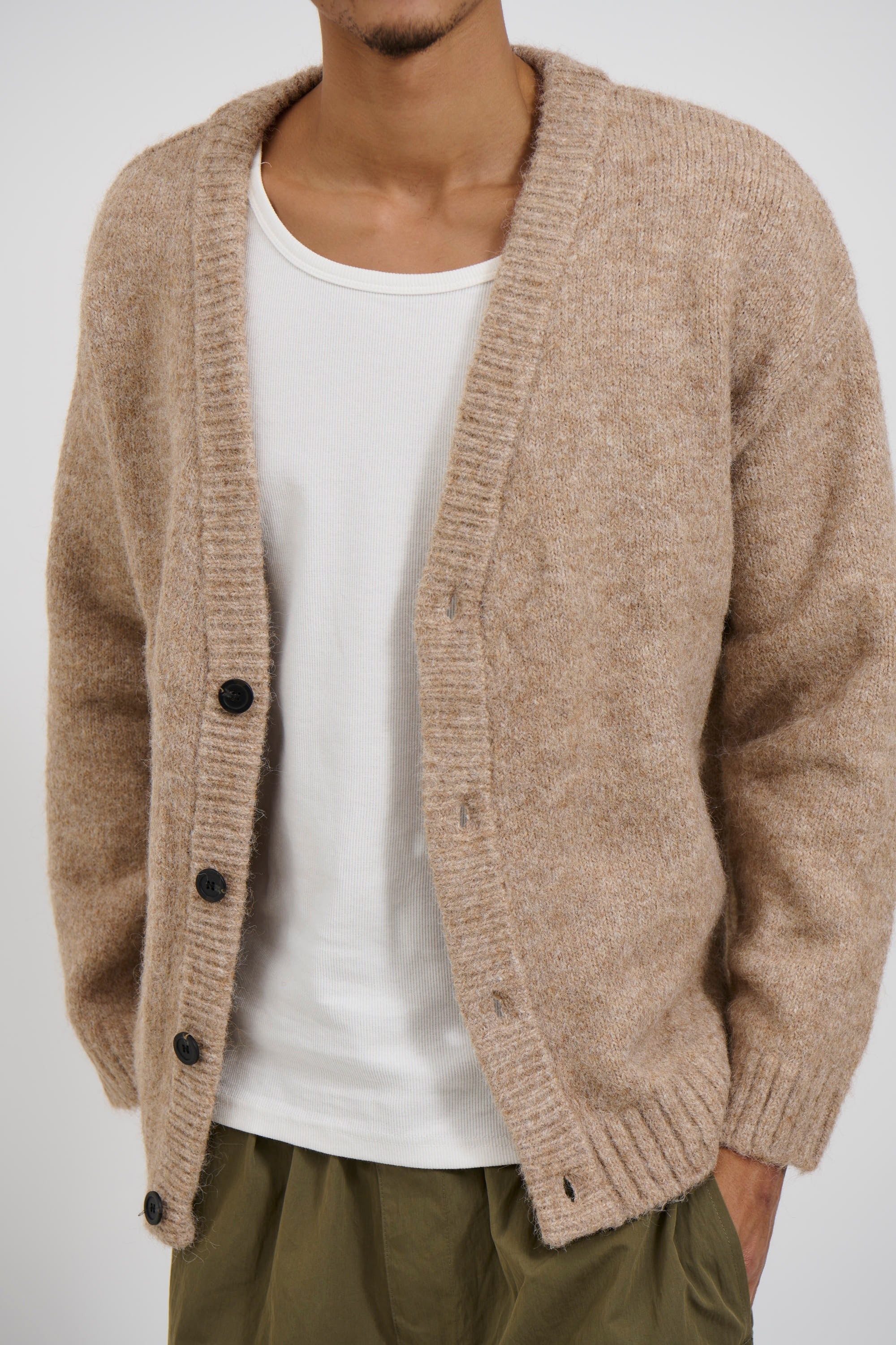 Knitted Oversize Cardigan – Camel – Cozy & Stylish Layering Sweater