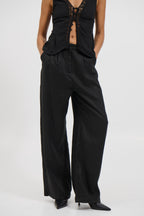 Selvoriaᵀᴹ Linen Pant – Black Wide-Leg Relaxed Fit