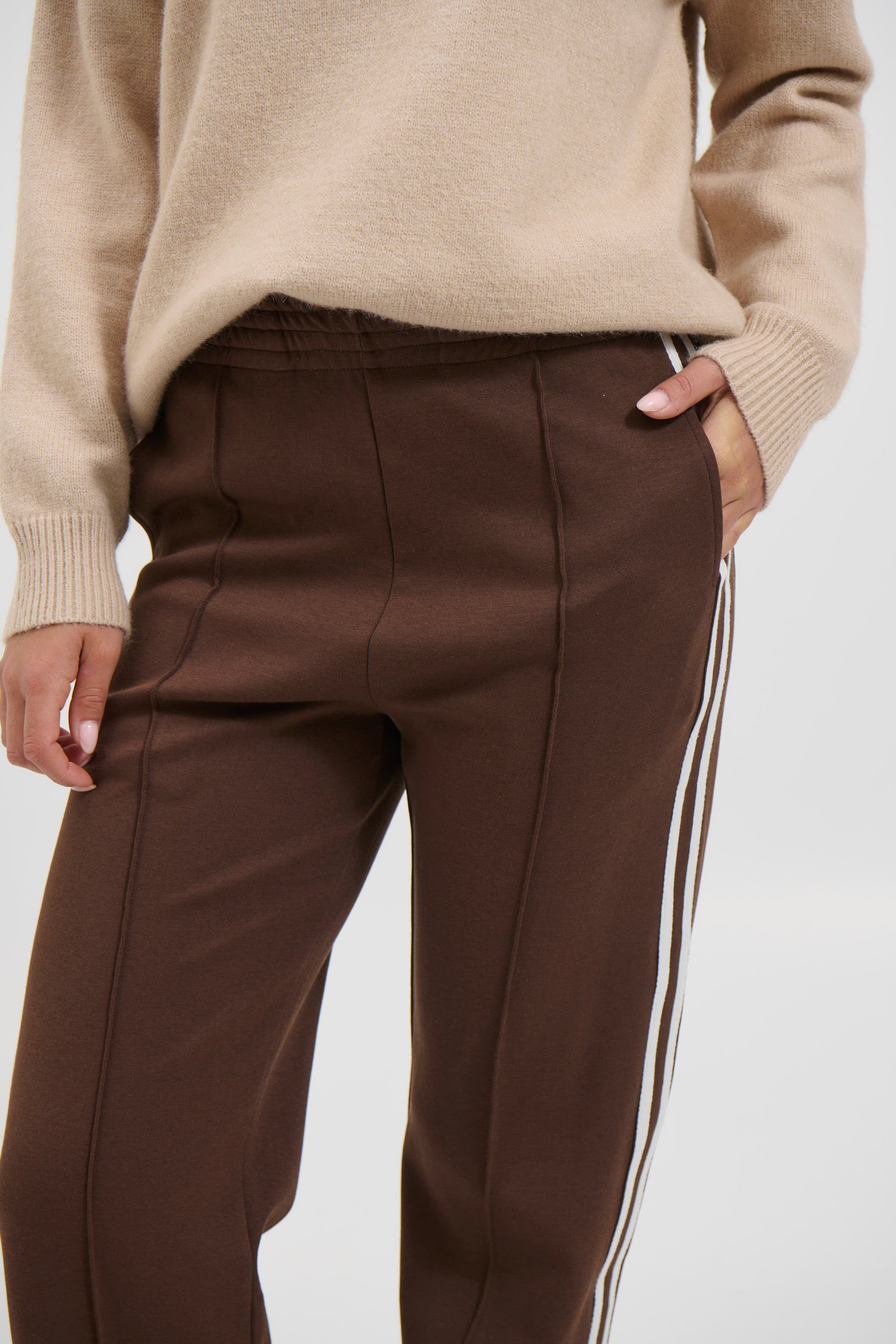 Avery Track Pant