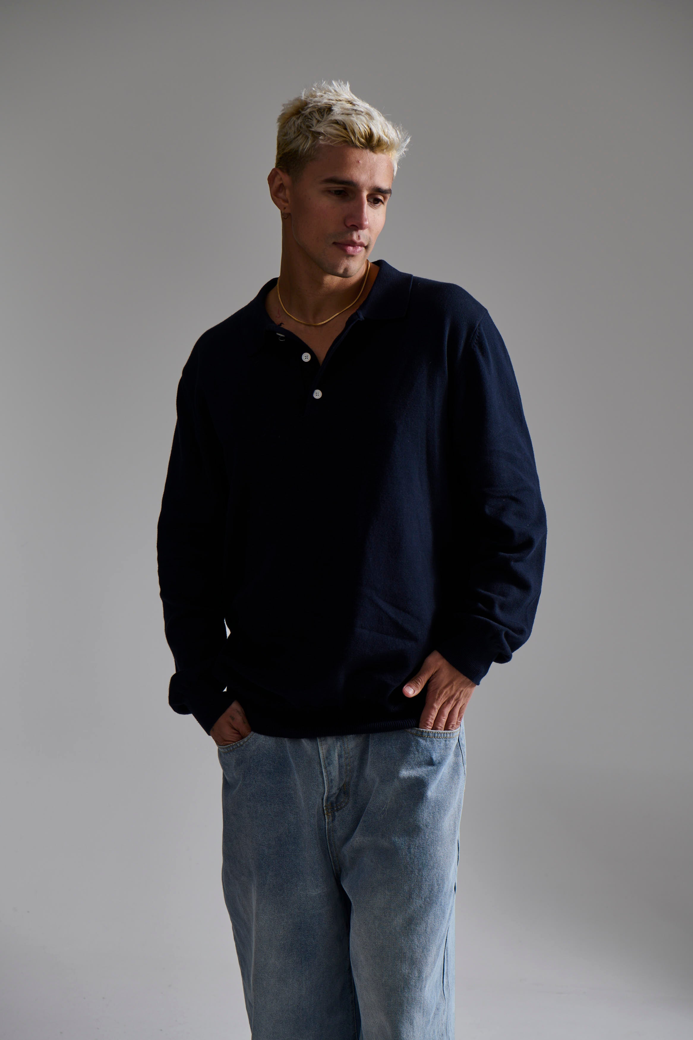 Long Sleeve Polo Oakridge – Navy Knit, Structured Collar, Button-Up Neckline