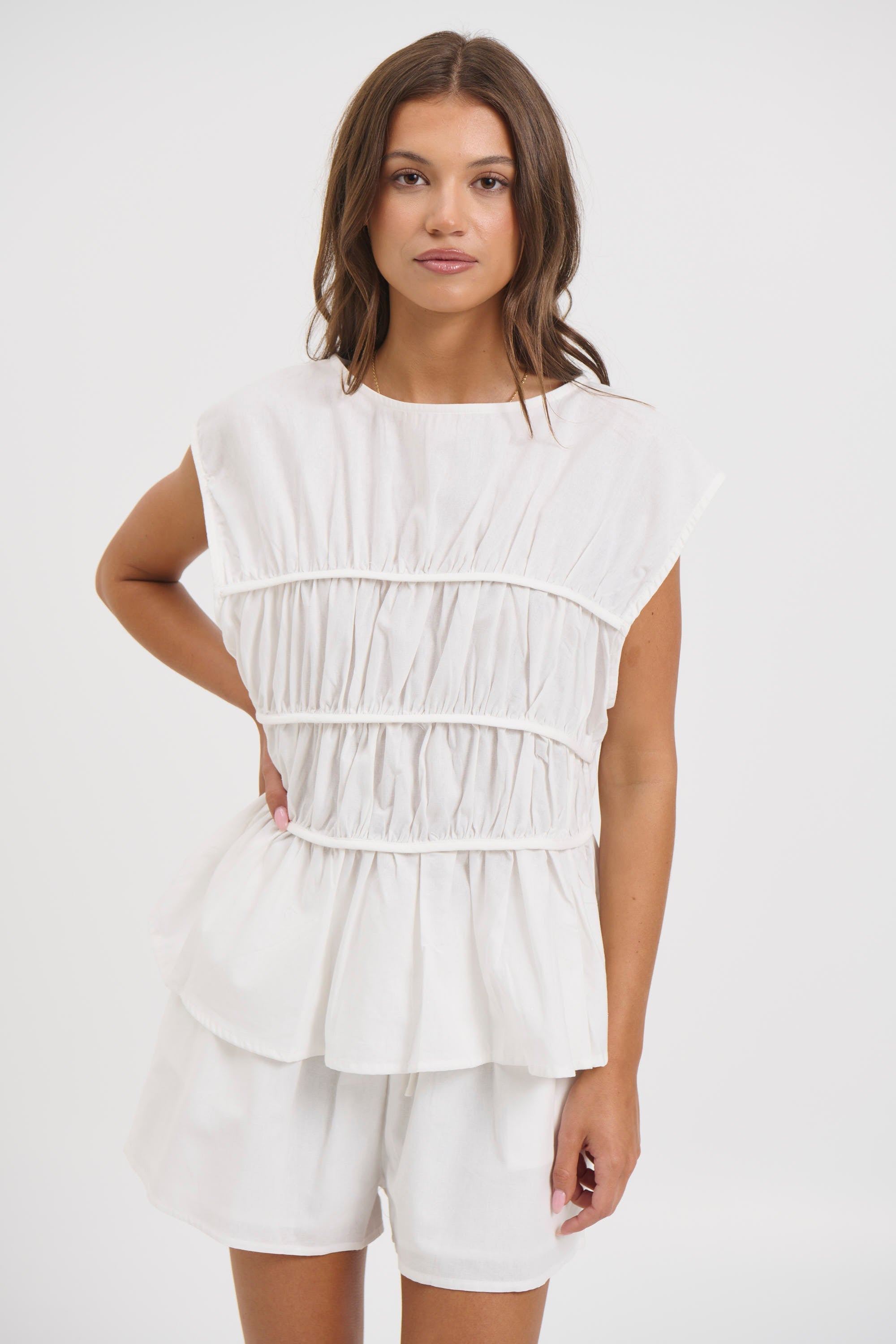 TILLY SET WHITE – TWO-PIECE SET