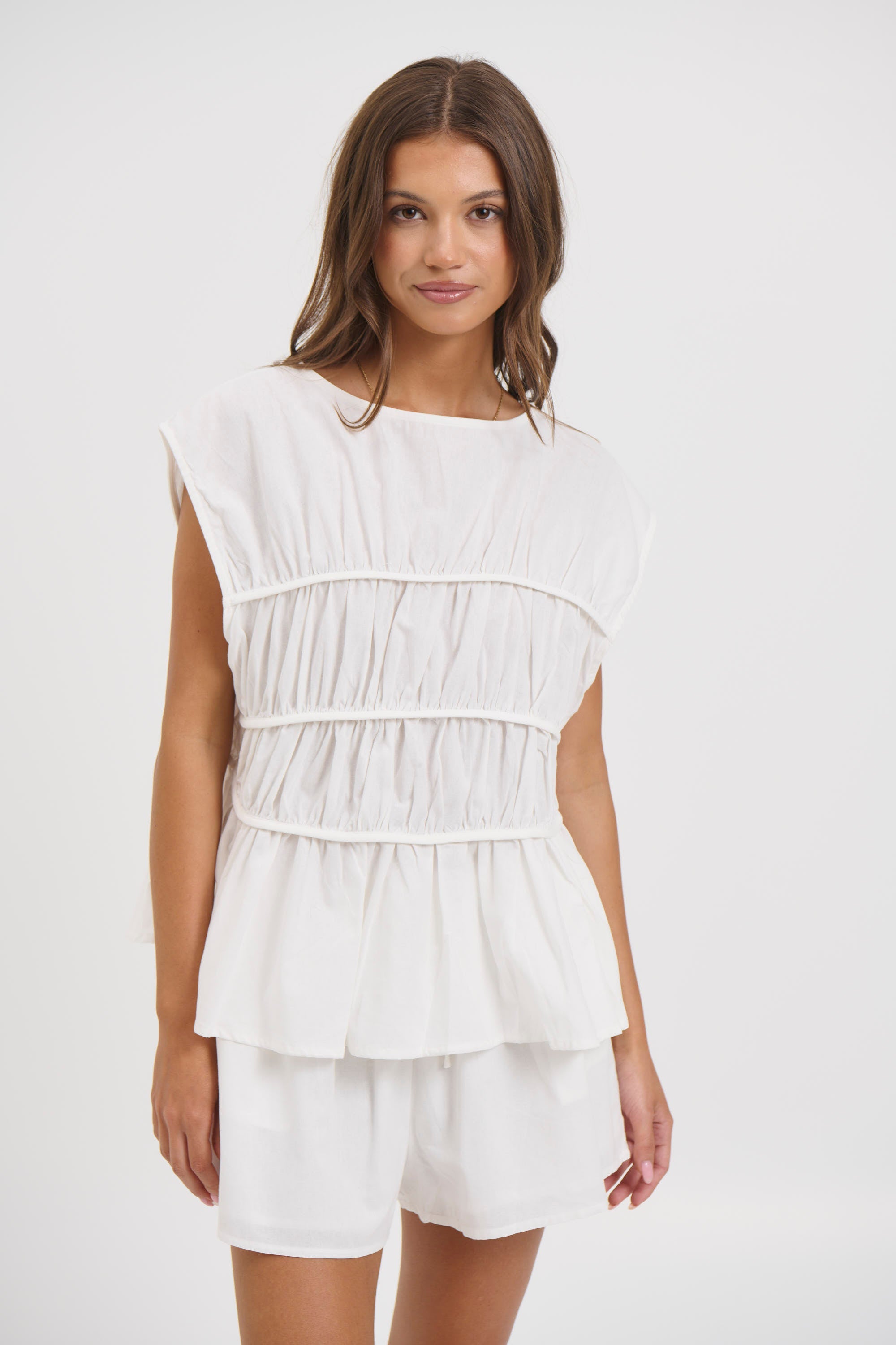 TILLY SET WHITE – TWO-PIECE SET