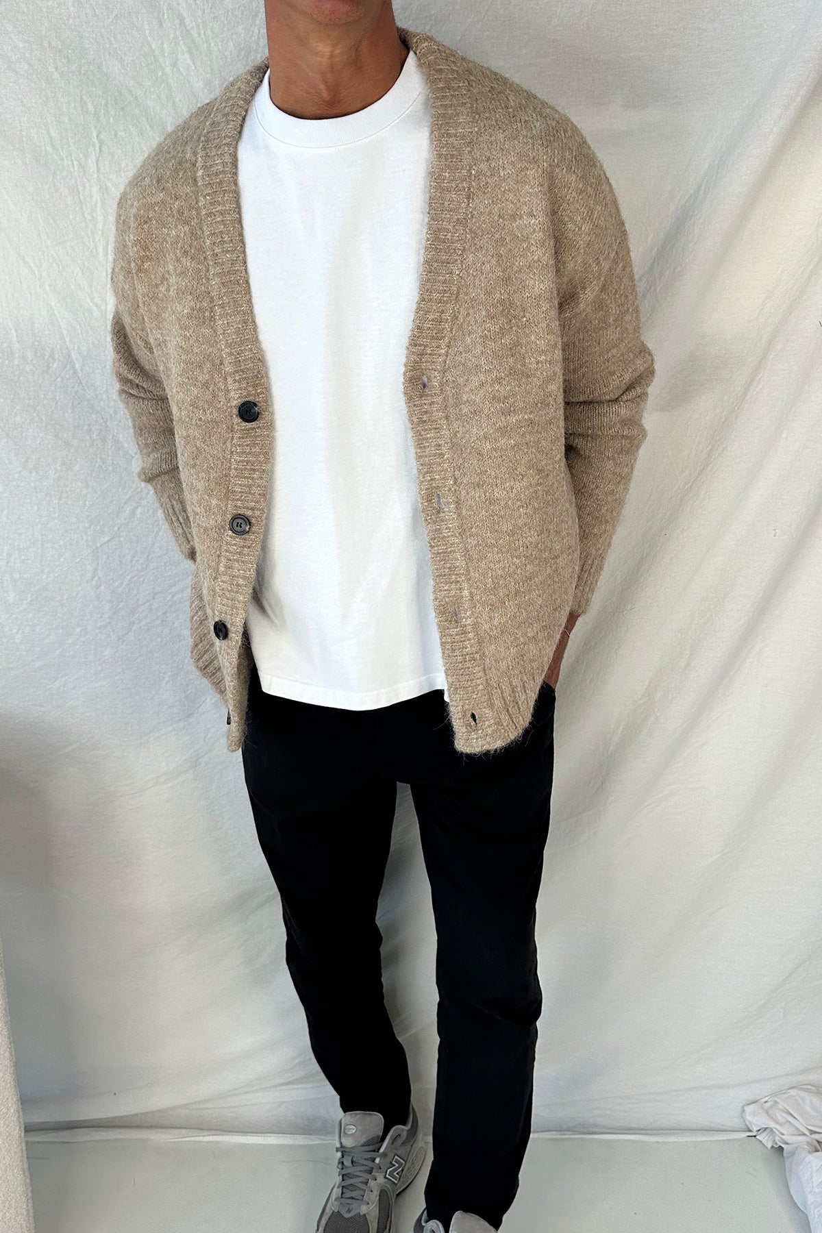 Knitted Oversize Cardigan – Camel – Cozy & Stylish Layering Sweater