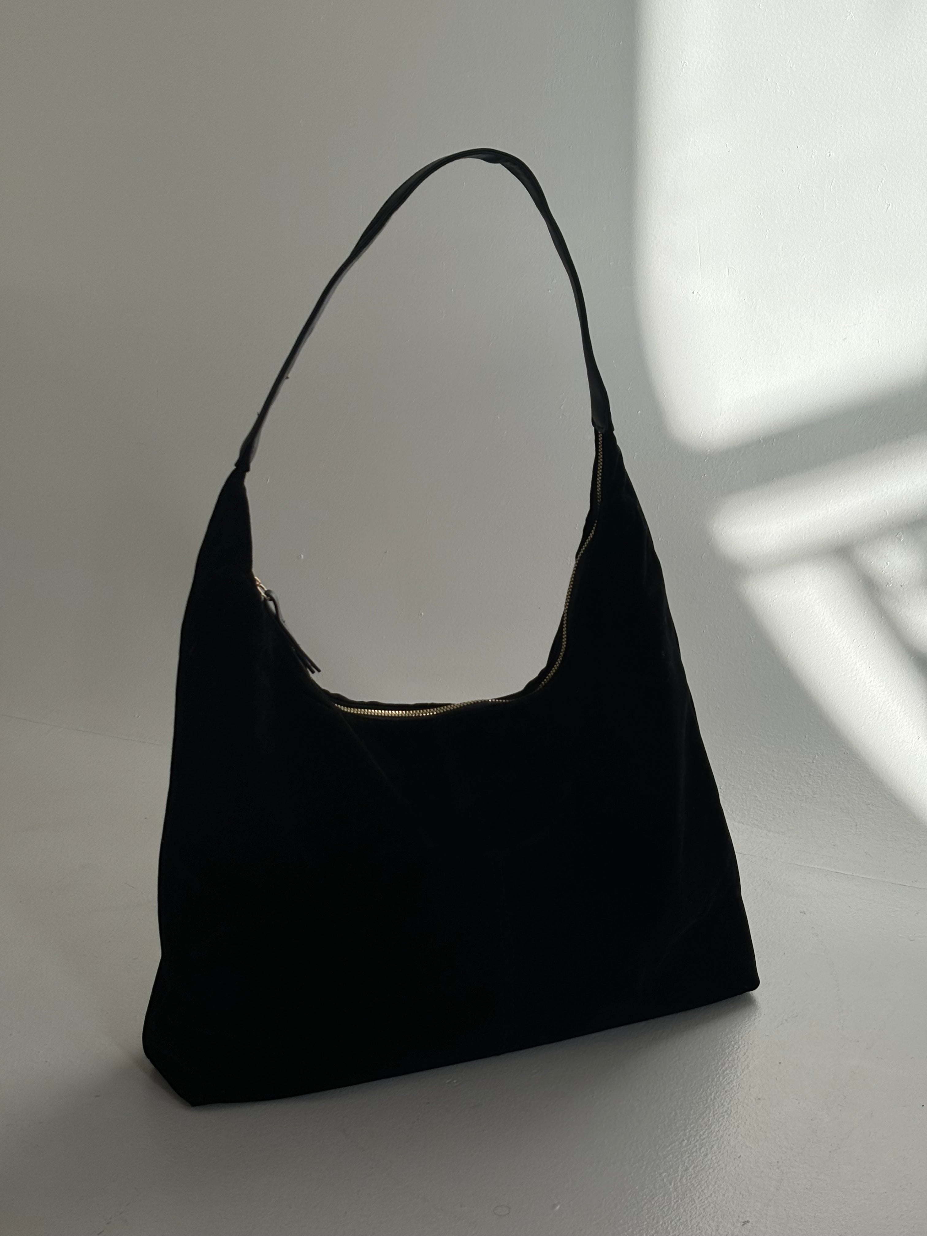 The Aria Slouch Bag – Black