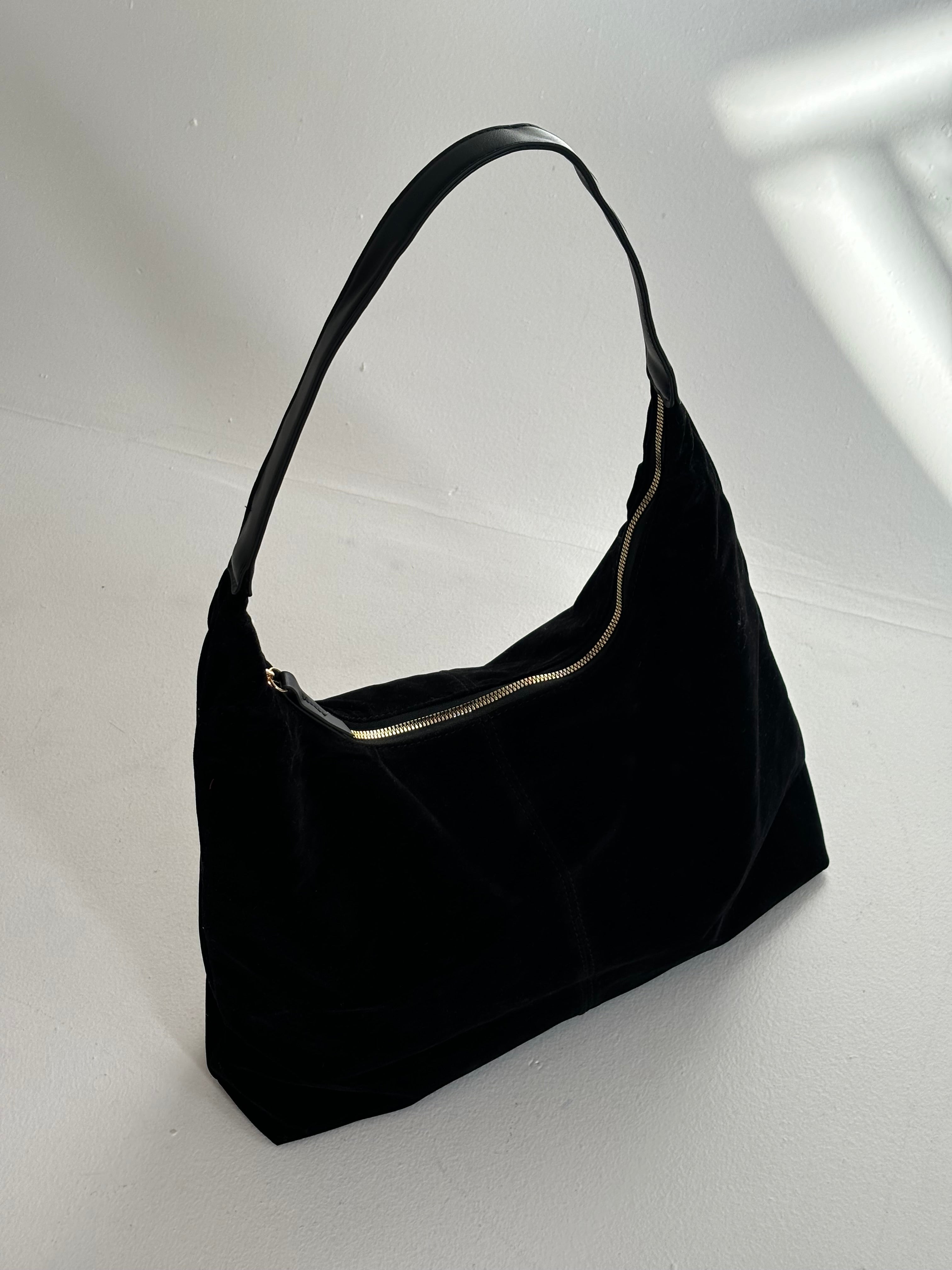 The Aria Slouch Bag – Black