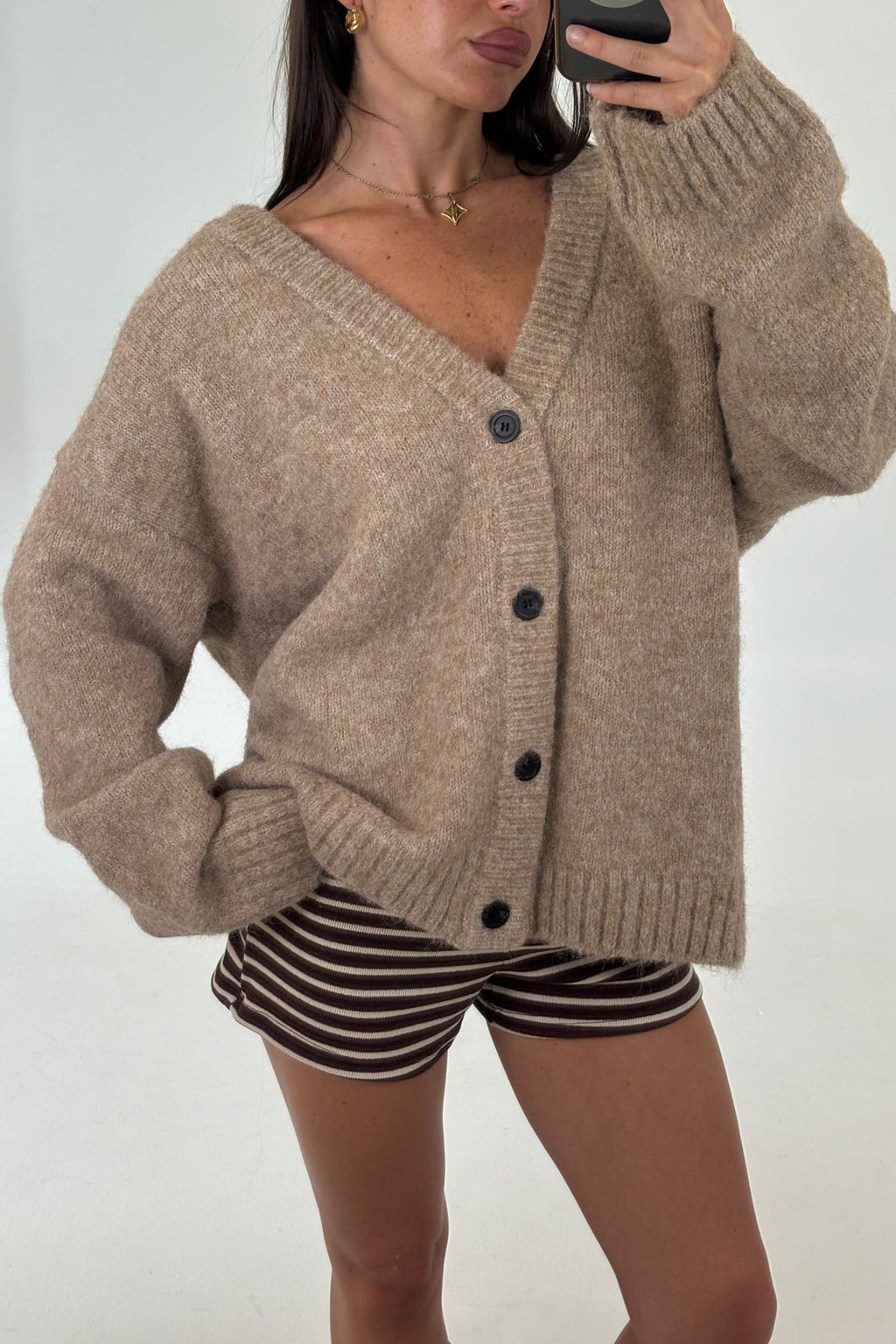 Loomara™ - Unisex Knitted Oversize Cardigan