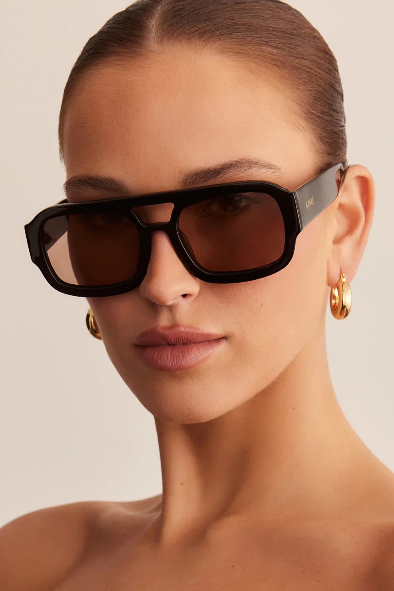 The Rynne Black/Caramel